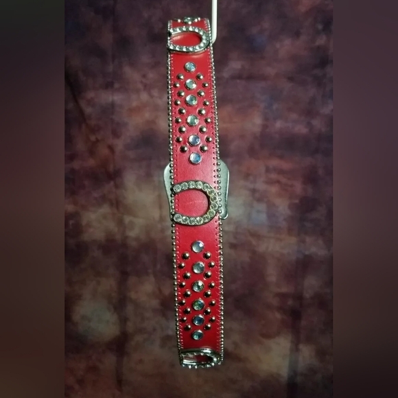 Red Rhinestone Belt‎ with  Horseshoe  Rhinestone - Picture 3 of 7